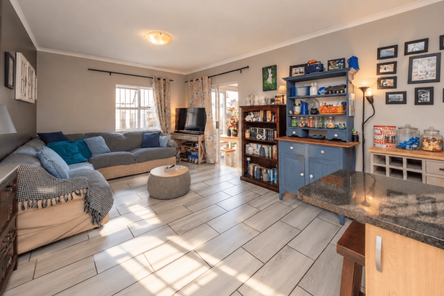 3 Bedroom Property for Sale in Protea Heights Western Cape